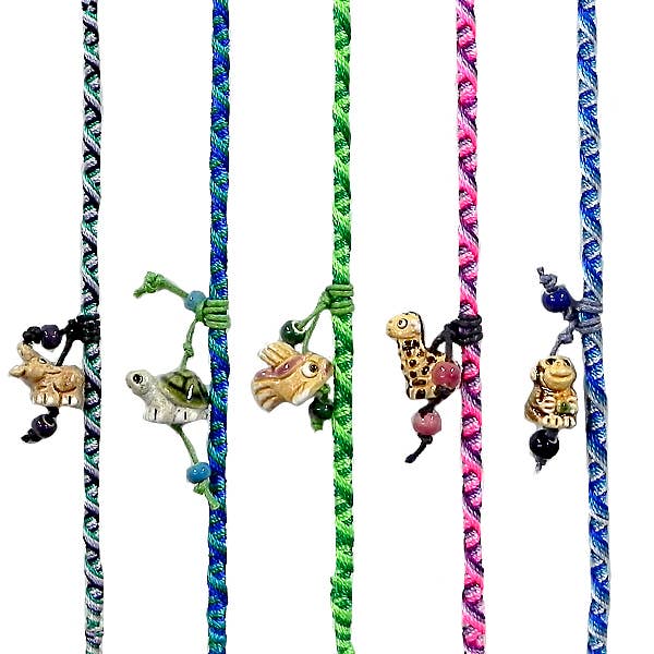 Pichincha - Ceramic Animal Macrame Pole Friendship Bracelet