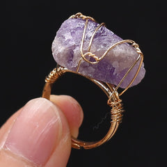 Natural Stone Crystal Rings Gold Color Wire Wrap Irregular Amethysts Quartzs Adjustable Finger Ring Jewelry for Women Gifts